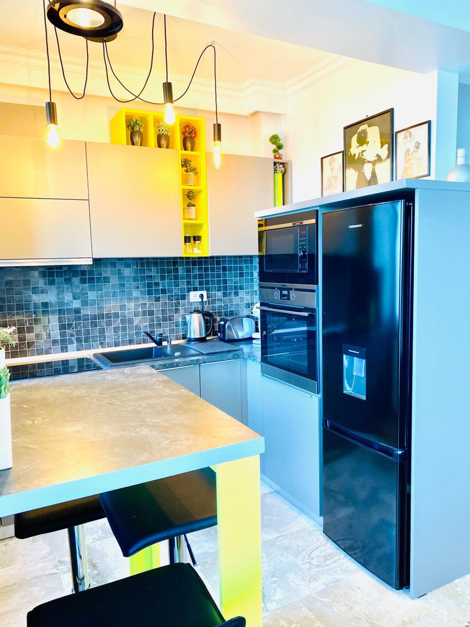 Solid Apartments มามายา ภายนอก รูปภาพ